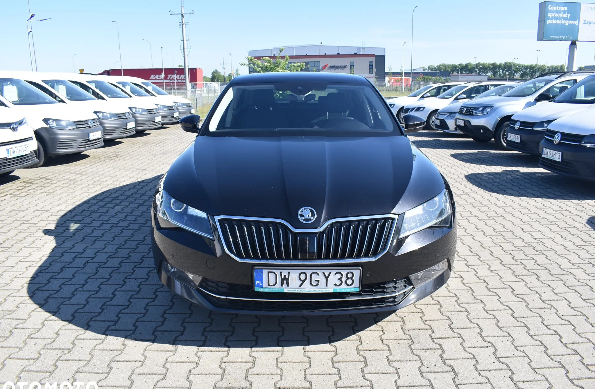 Skoda Superb cena 91800 przebieg: 174127, rok produkcji 2019 z Rzgów małe 781